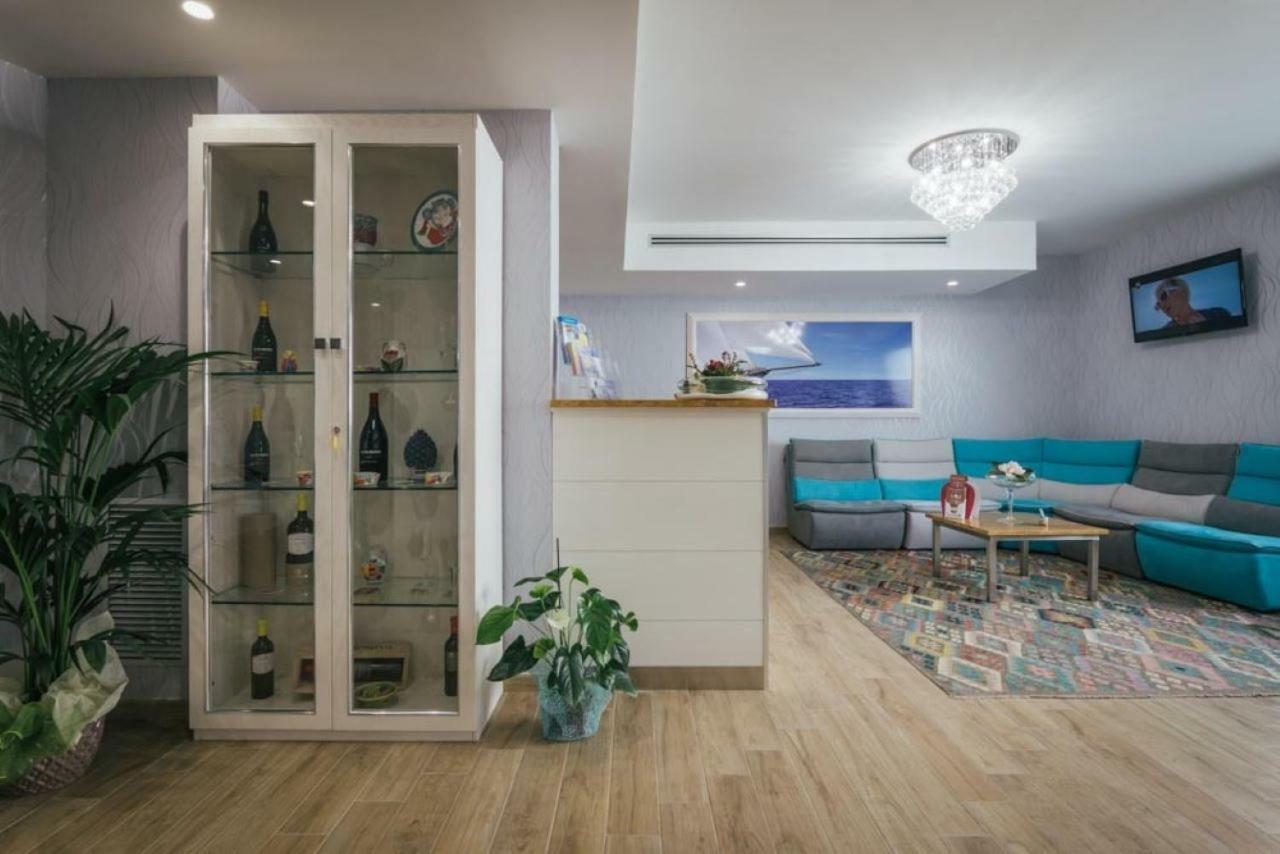 Le Vele Di Balestrate Hotel Ngoại thất bức ảnh