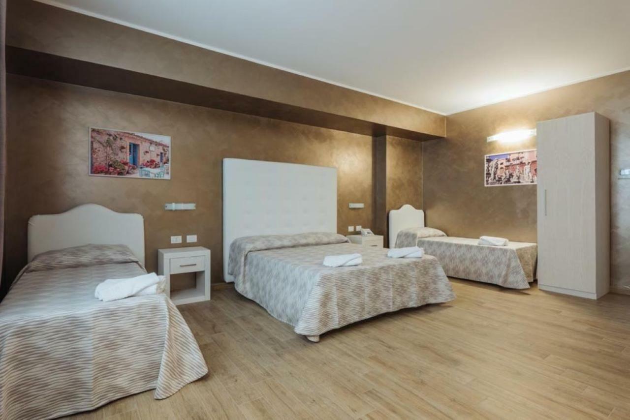 Le Vele Di Balestrate Hotel Ngoại thất bức ảnh
